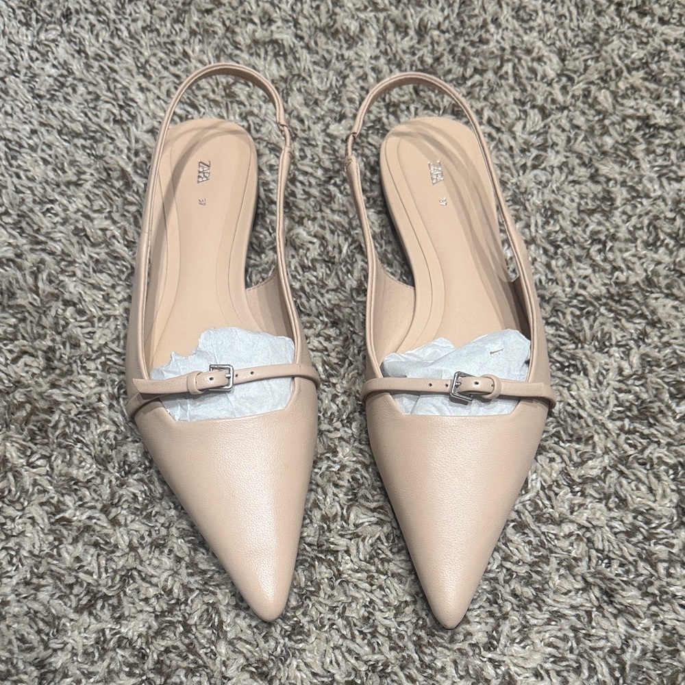 Zara Women's Cream Pointed Slingback Flats